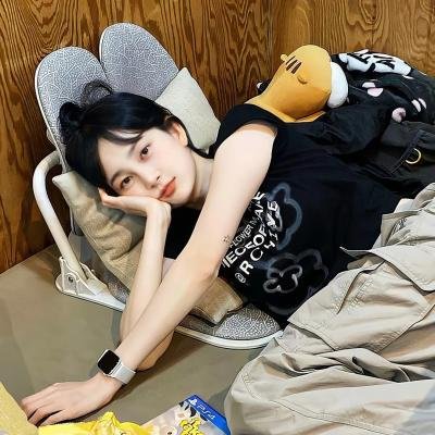 那女孩真帅